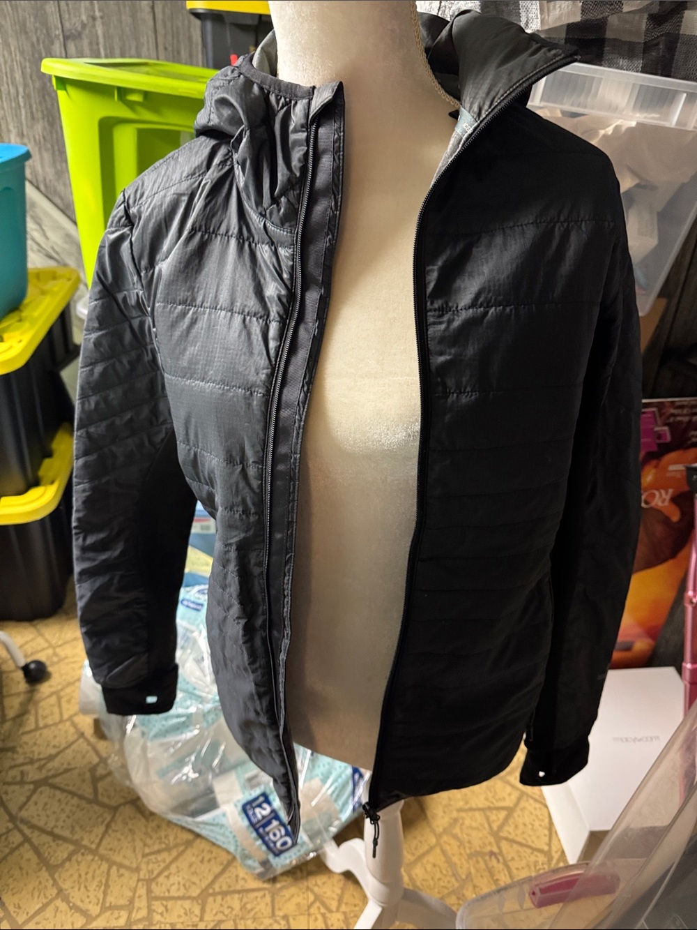 Icebreaker Women's Black Quilted Hooded Ski Jacket